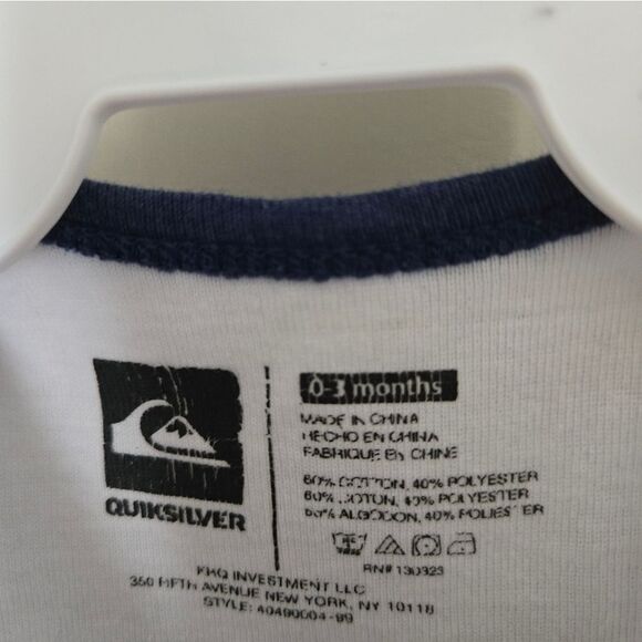 3/$15 Quicksilver short sleeve onesie size 0-3 m - Picture 2 of 3